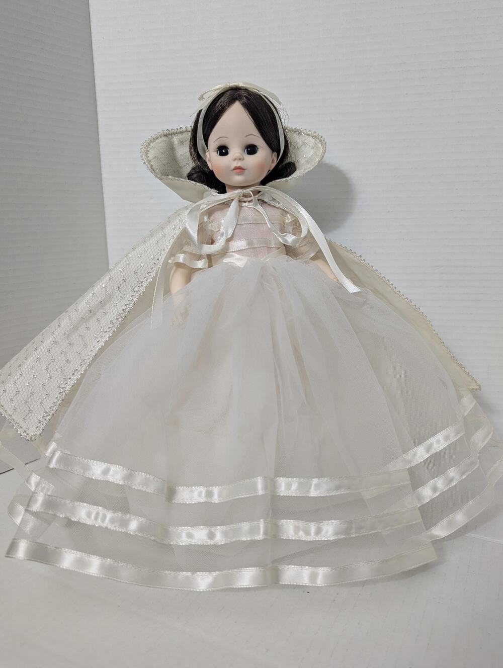 Vintage Madame Alexander Snow White (White Cape) Doll With Stand